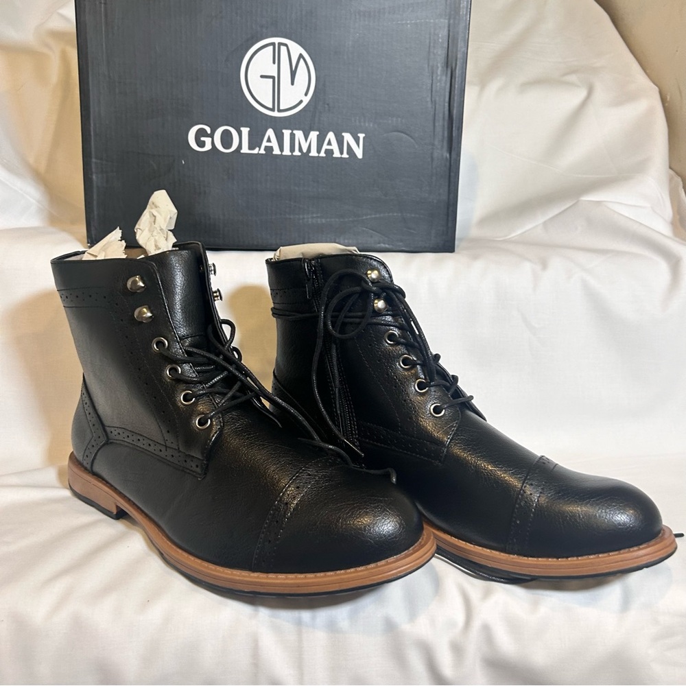 black men boots new with its original box